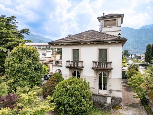 casa indipendente in vendita a Mandello del Lario