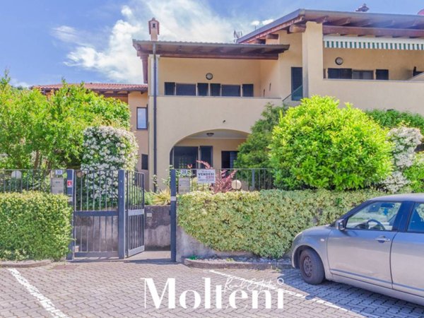 casa indipendente in vendita a Mandello del Lario