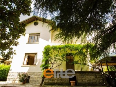 casa indipendente in vendita a Mandello del Lario