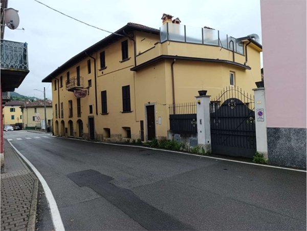 casa semindipendente in vendita a Mandello del Lario