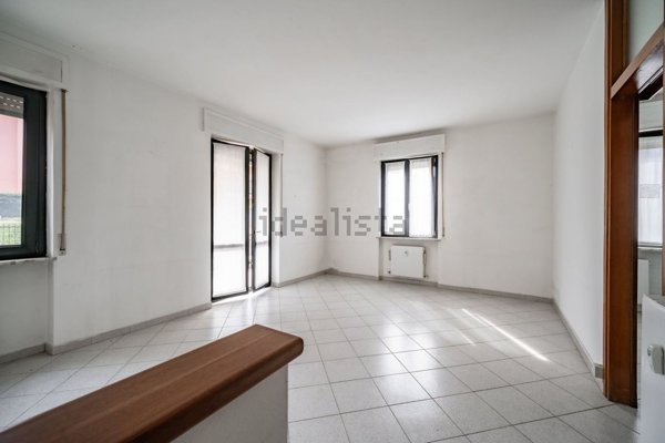 appartamento in vendita a Mandello del Lario