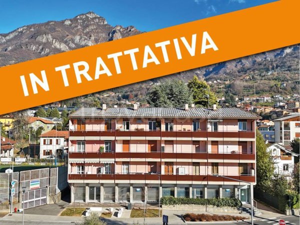 negozio in vendita a Mandello del Lario