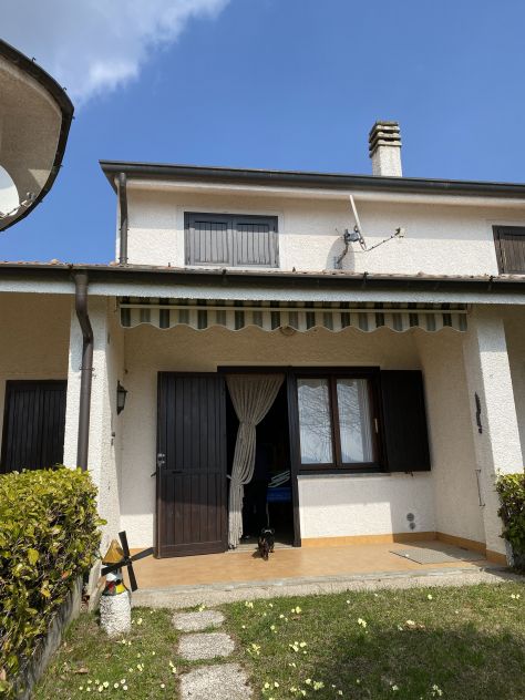 casa indipendente in vendita a Mandello del Lario
