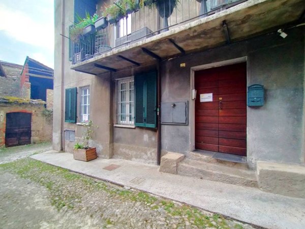 casa indipendente in vendita a Mandello del Lario in zona Maggiana