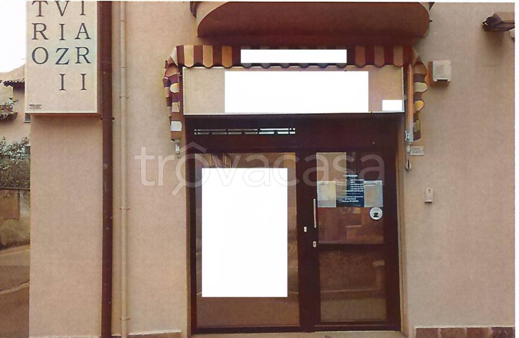 negozio in vendita a Mandello del Lario