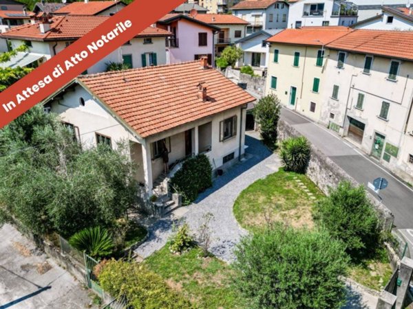 casa indipendente in vendita a Mandello del Lario