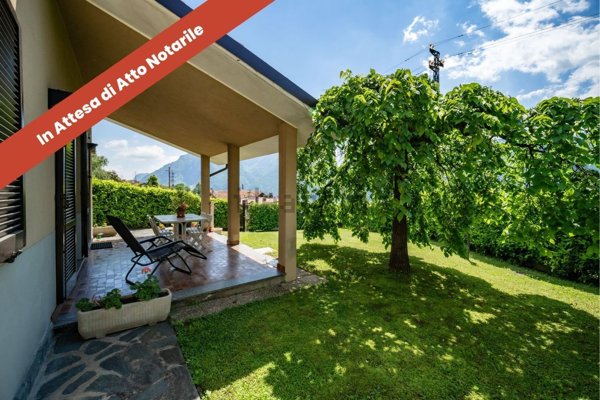 casa indipendente in vendita a Mandello del Lario in zona Maggiana