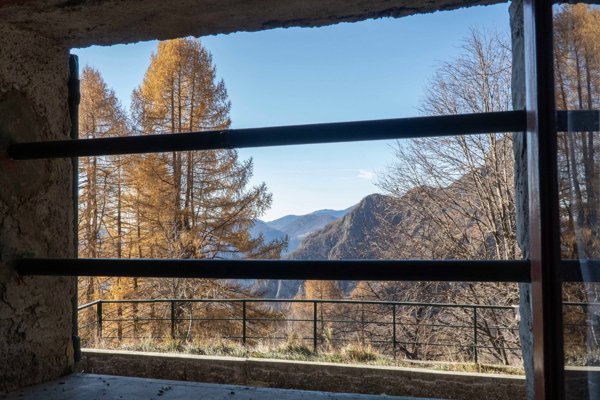 casa indipendente in vendita a Mandello del Lario in zona Sonvico