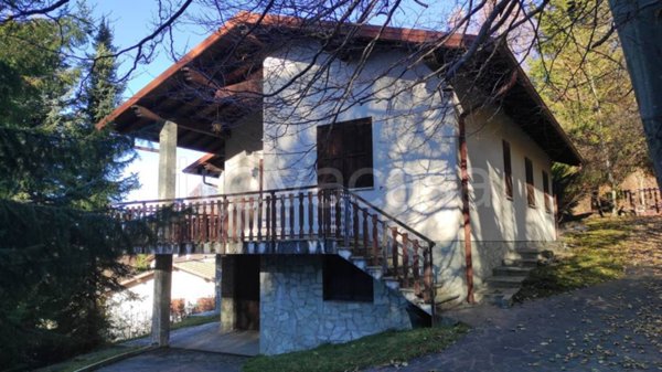 casa indipendente in vendita a Mandello del Lario