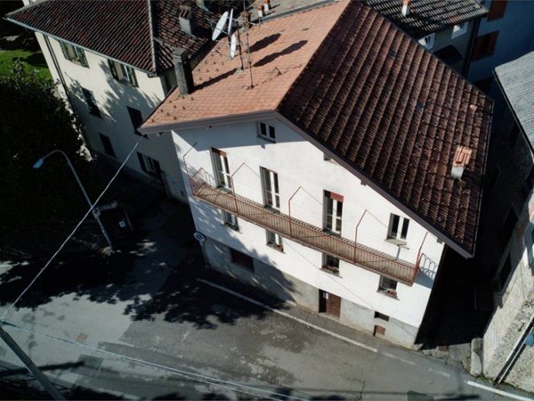 casa indipendente in vendita a Mandello del Lario