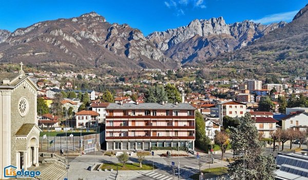 casa semindipendente in vendita a Mandello del Lario in zona Palanzo