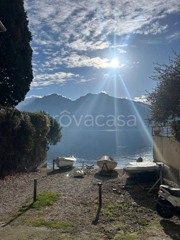 appartamento in vendita a Mandello del Lario