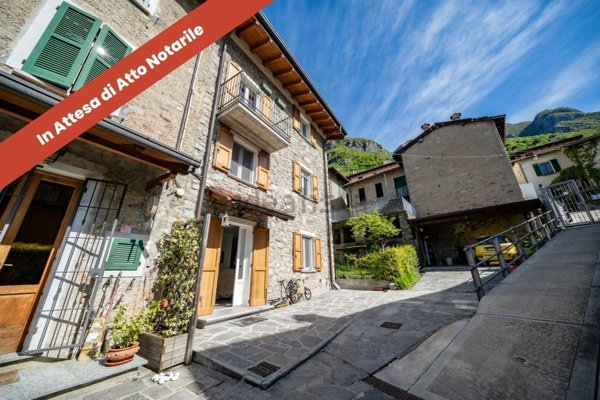 casa indipendente in vendita a Mandello del Lario