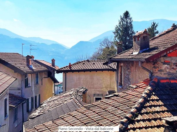 casa indipendente in vendita a Mandello del Lario in zona Maggiana