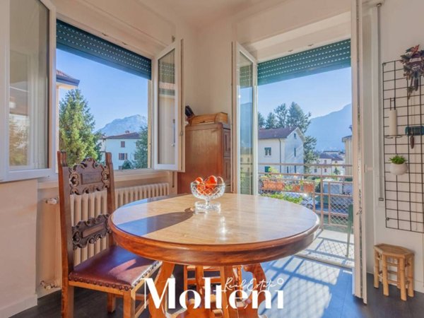 appartamento in vendita a Mandello del Lario