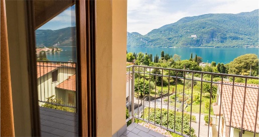 casa indipendente in vendita a Mandello del Lario