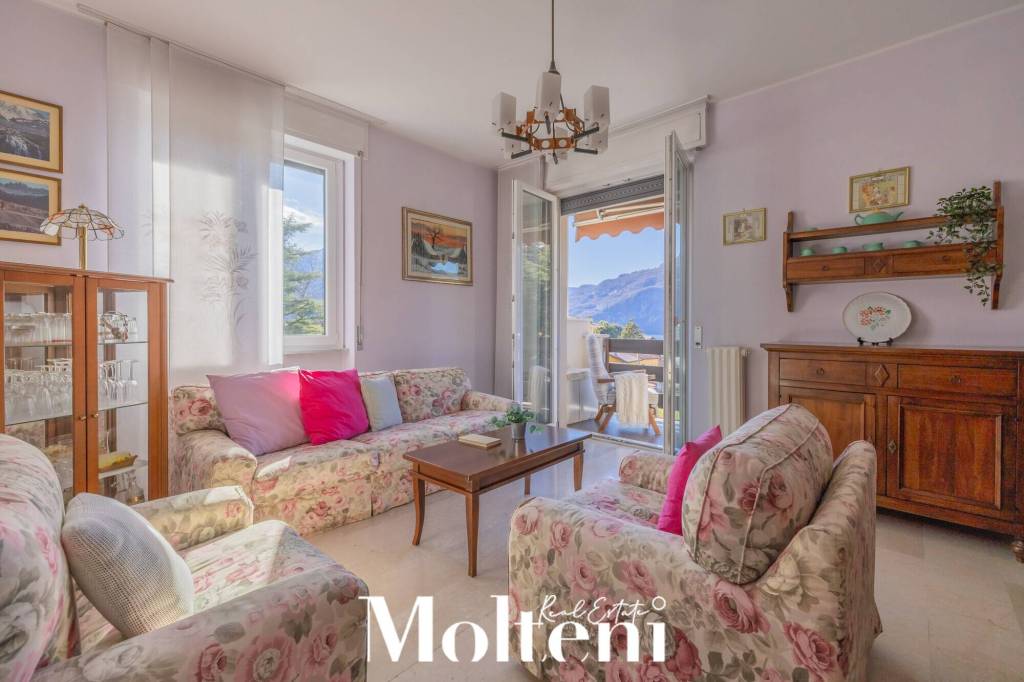 appartamento in vendita a Mandello del Lario