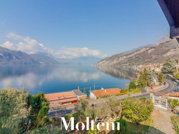casa indipendente in vendita a Mandello del Lario in zona Olcio