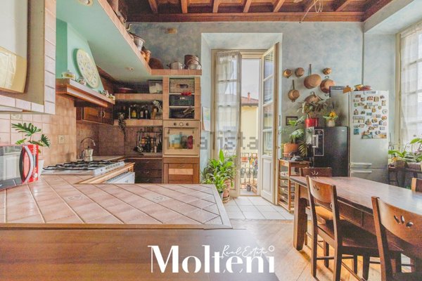 appartamento in vendita a Mandello del Lario