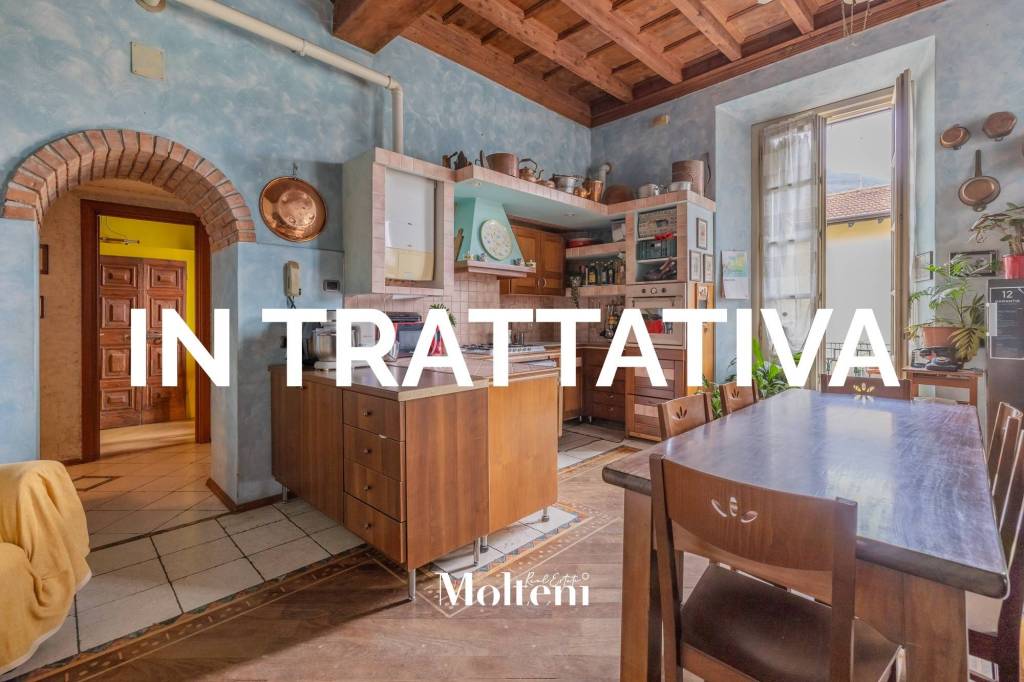 appartamento in vendita a Mandello del Lario in zona Palanzo