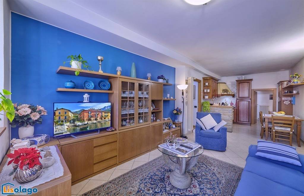 appartamento in vendita a Mandello del Lario