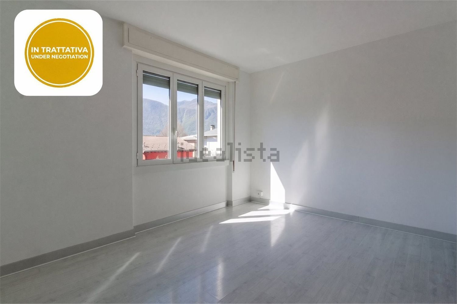 appartamento in vendita a Mandello del Lario