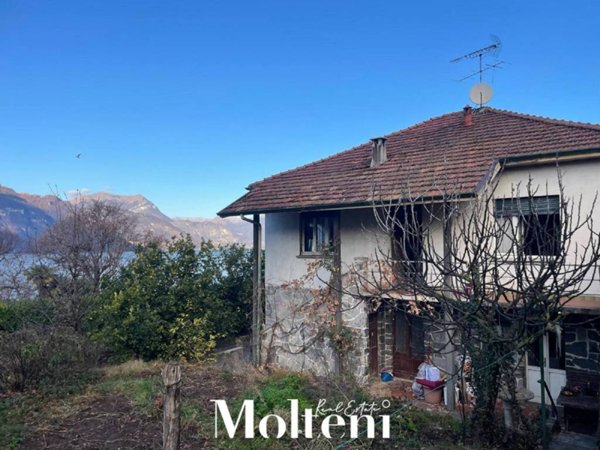 casa indipendente in vendita a Mandello del Lario in zona Olcio
