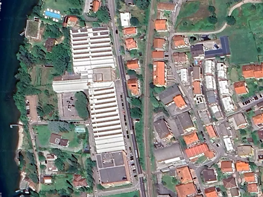 ufficio in vendita a Mandello del Lario in zona Gorlo