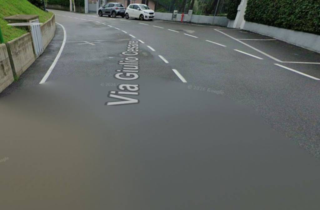 ufficio in vendita a Mandello del Lario in zona Palanzo