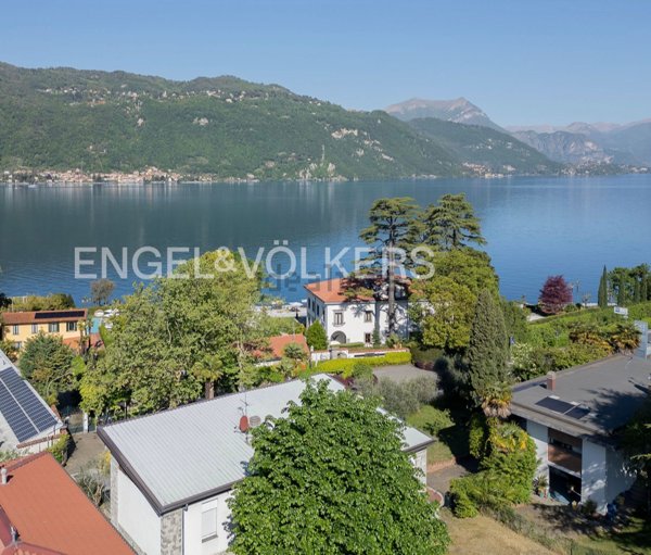 casa indipendente in vendita a Mandello del Lario in zona Palanzo