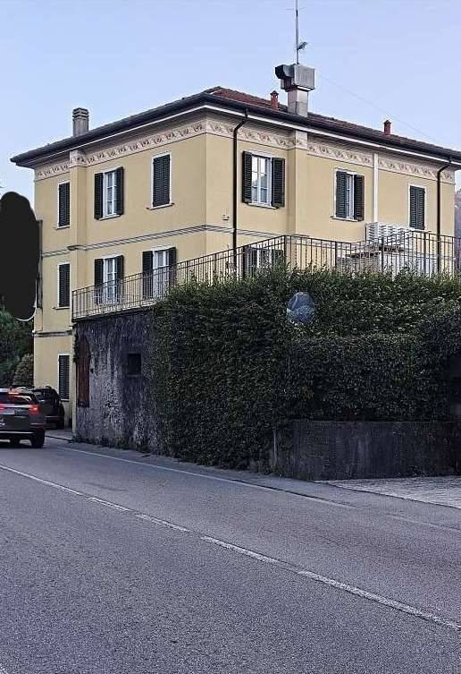 ufficio in vendita a Mandello del Lario
