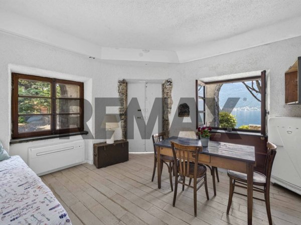 appartamento in vendita a Mandello del Lario