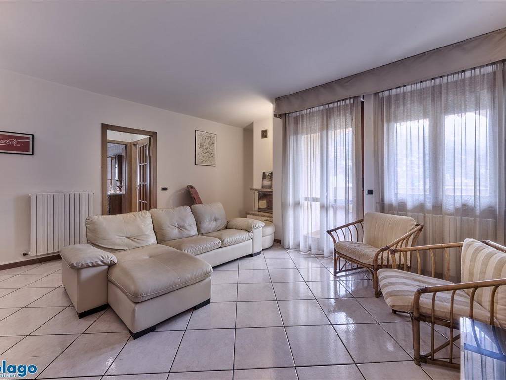 appartamento in vendita a Mandello del Lario