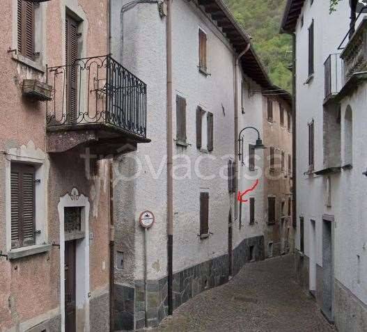 appartamento in vendita a Margno