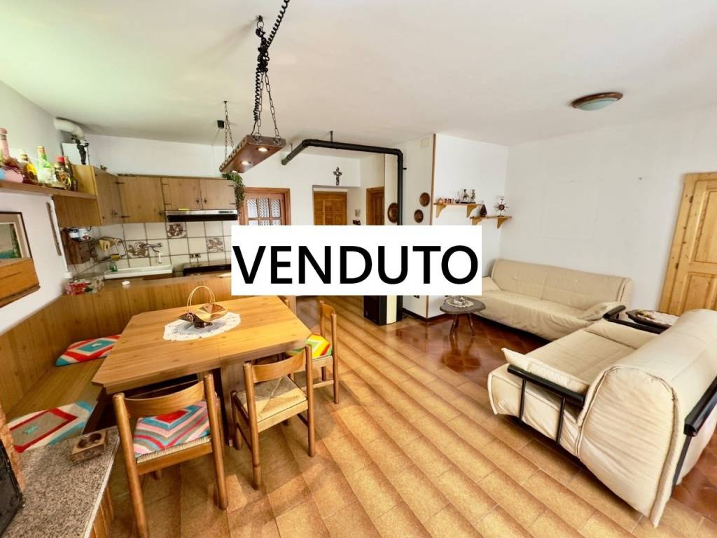 appartamento in vendita a Margno