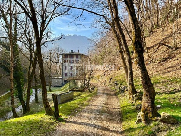 appartamento in vendita a Margno