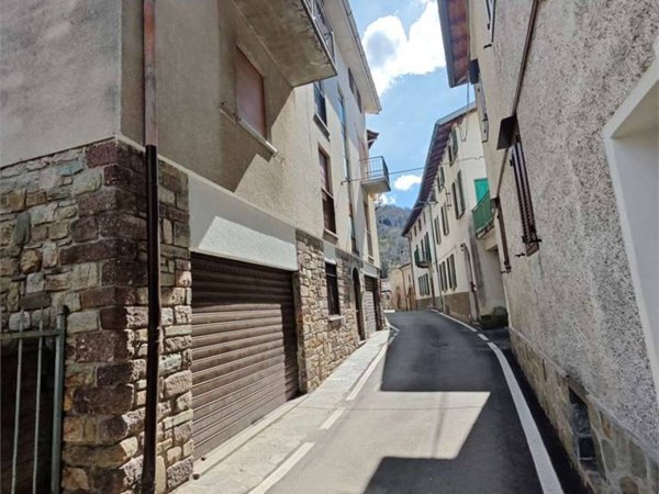 appartamento in vendita a Margno