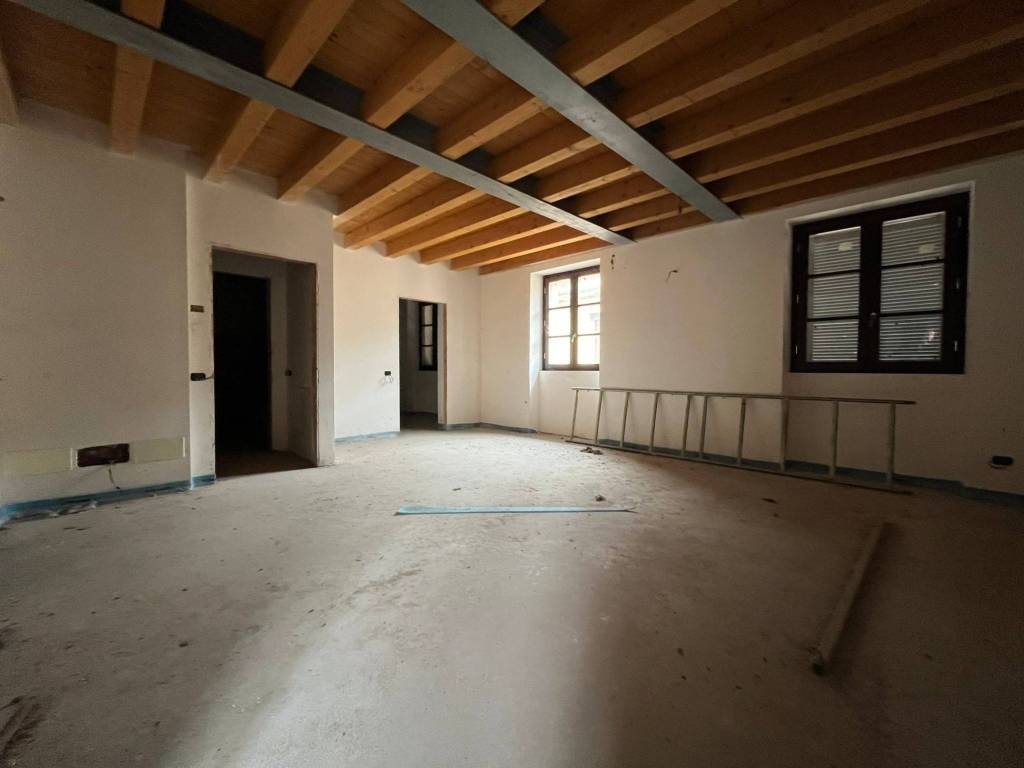 appartamento in vendita a Merate