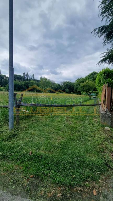 terreno agricolo in vendita a Merate in zona Cassina Fra Martino