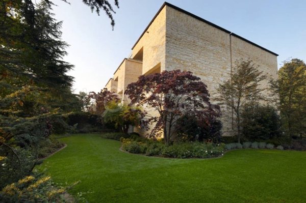 casa indipendente in vendita a Merate