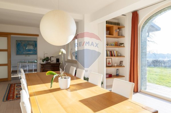casa indipendente in vendita a Merate