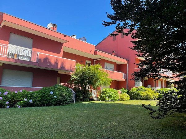 appartamento in vendita a Merate