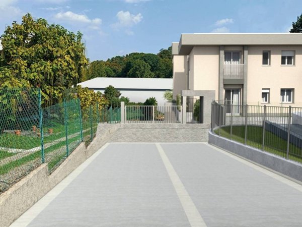 appartamento in vendita a Merate in zona Sartirana