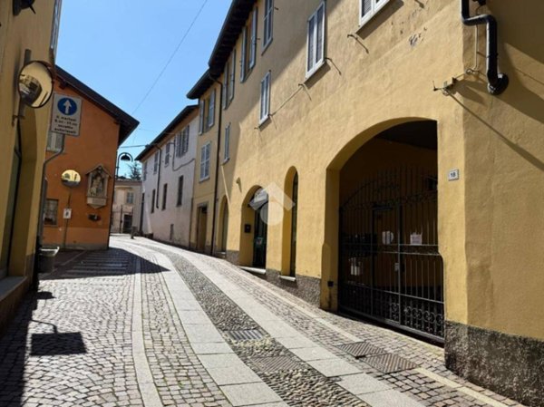 appartamento in vendita a Merate