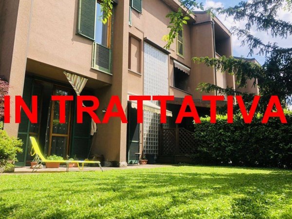 appartamento in vendita a Merate in zona Sartirana