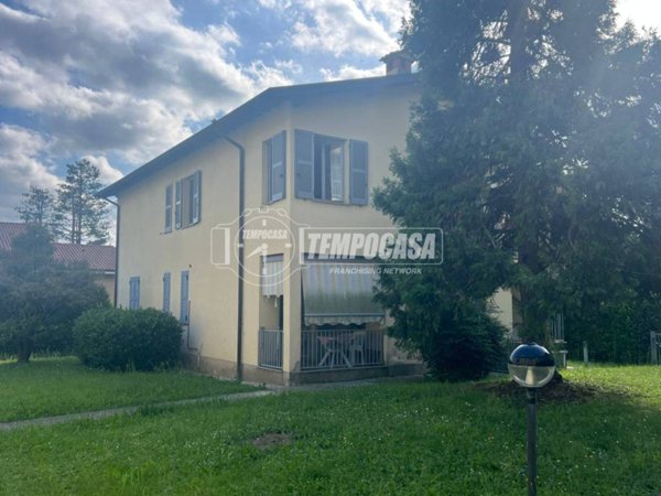 appartamento in vendita a Merate