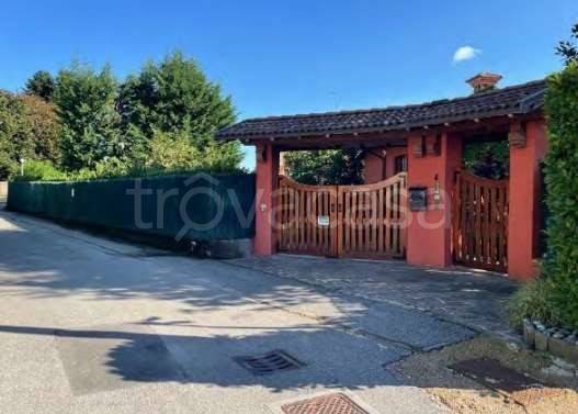 casa indipendente in vendita a Merate