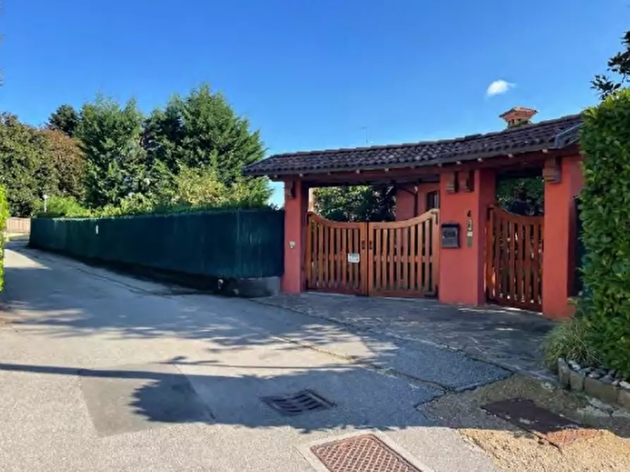casa indipendente in vendita a Merate