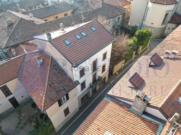 appartamento in vendita a Merate