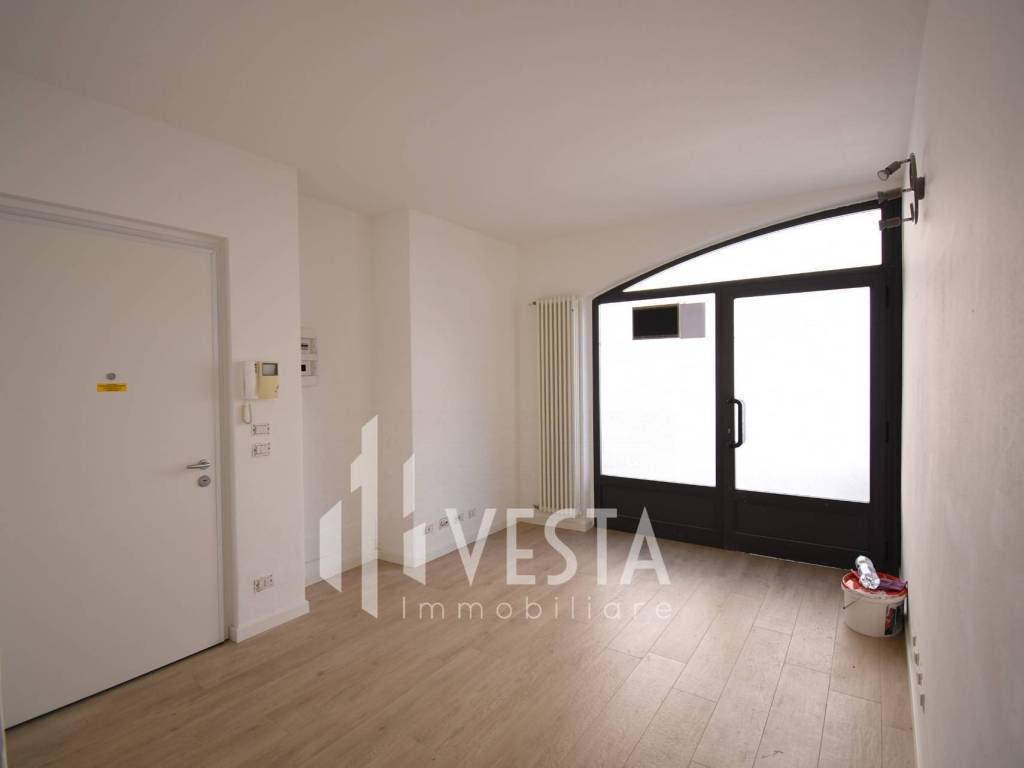 appartamento in vendita a Merate